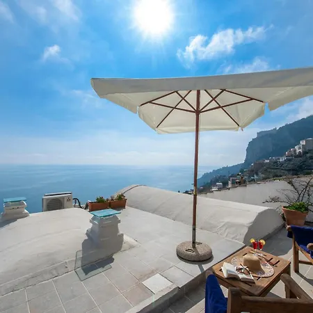La Casa Accanto Amalfi Exterior photo